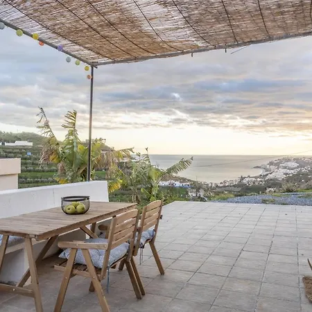 Holiday home Casita Golondrinas *